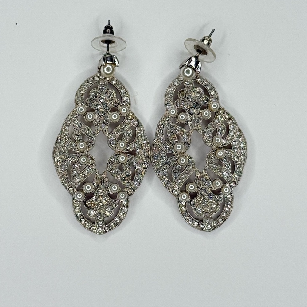 Vintage Style Silver Tone & Faux Pearl Chandelier Earrings
